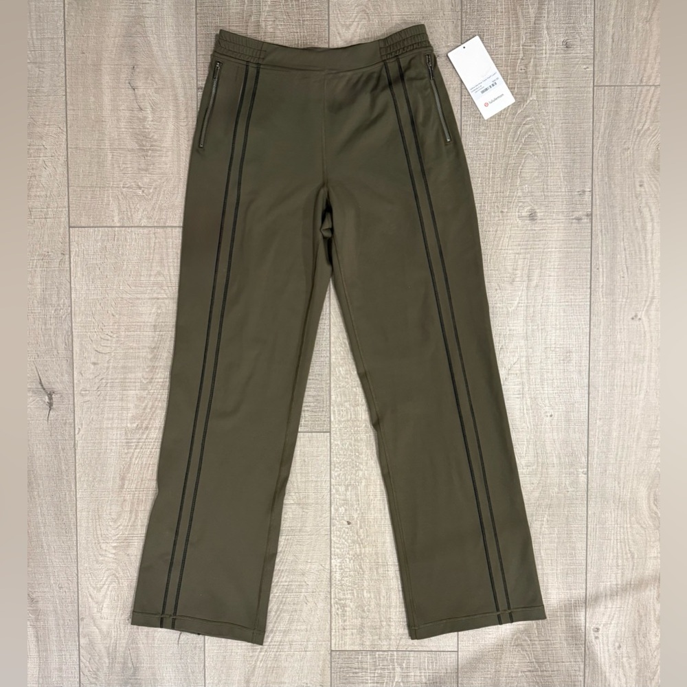 Lululemon Define Mid-Rise Track Pant Luon- M - Olive Brown and Black